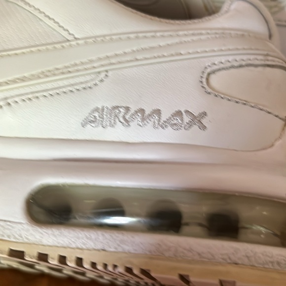 Vintage 2007 Nike Air Max 317934-111 - Picture 2 of 10